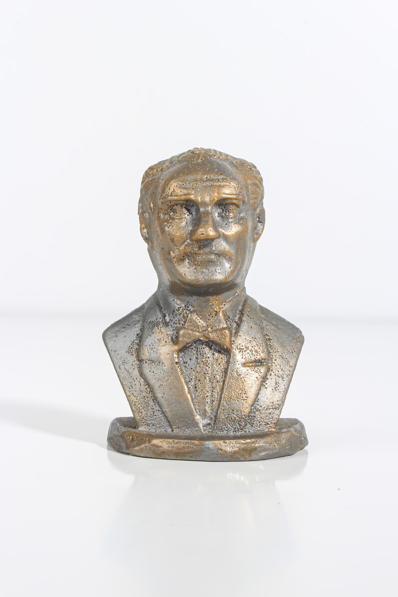 Atatürk Büst Silikon Mum Kalıbı KHM88 - 